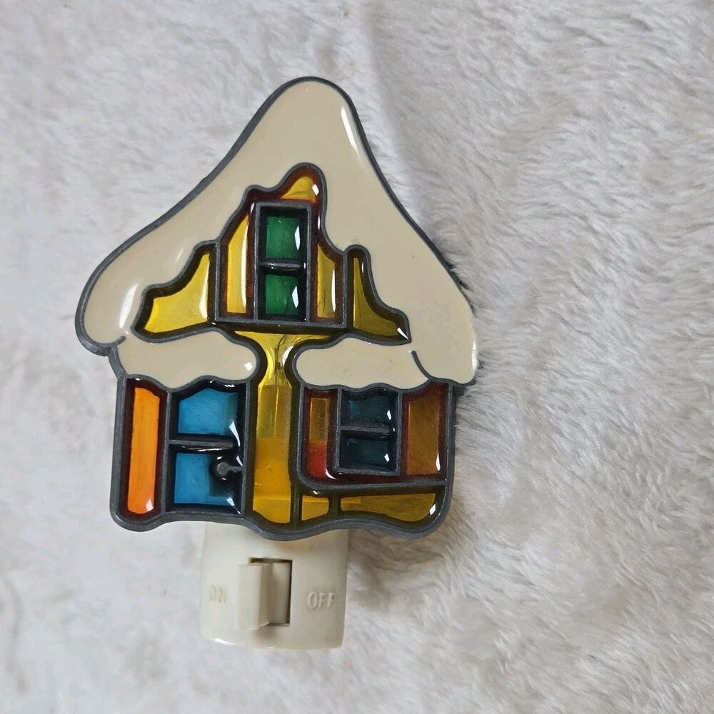 Vintage Stained Glass House Cottage Home Night Light Wall Plug In Lamp